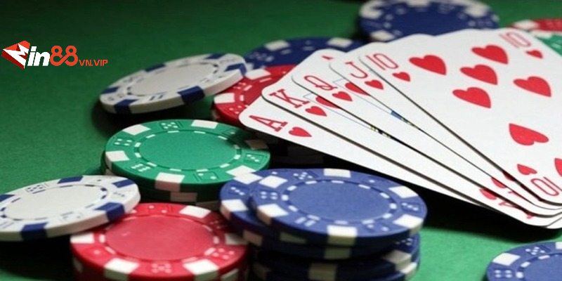 Tại sao bạn nên trải nghiệm game bài